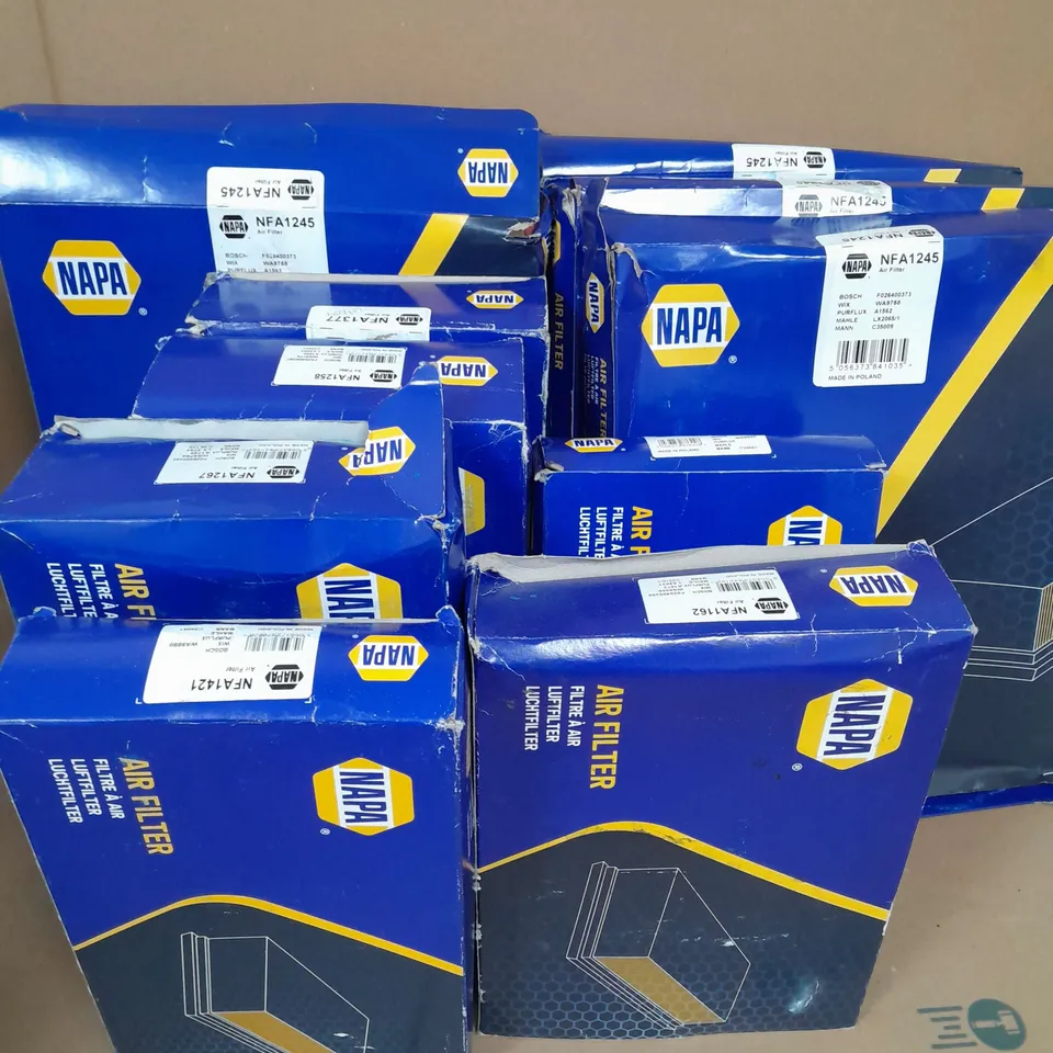 BOX OF APPROX. 10 ASSORTED NAPA AIR FILTERS 