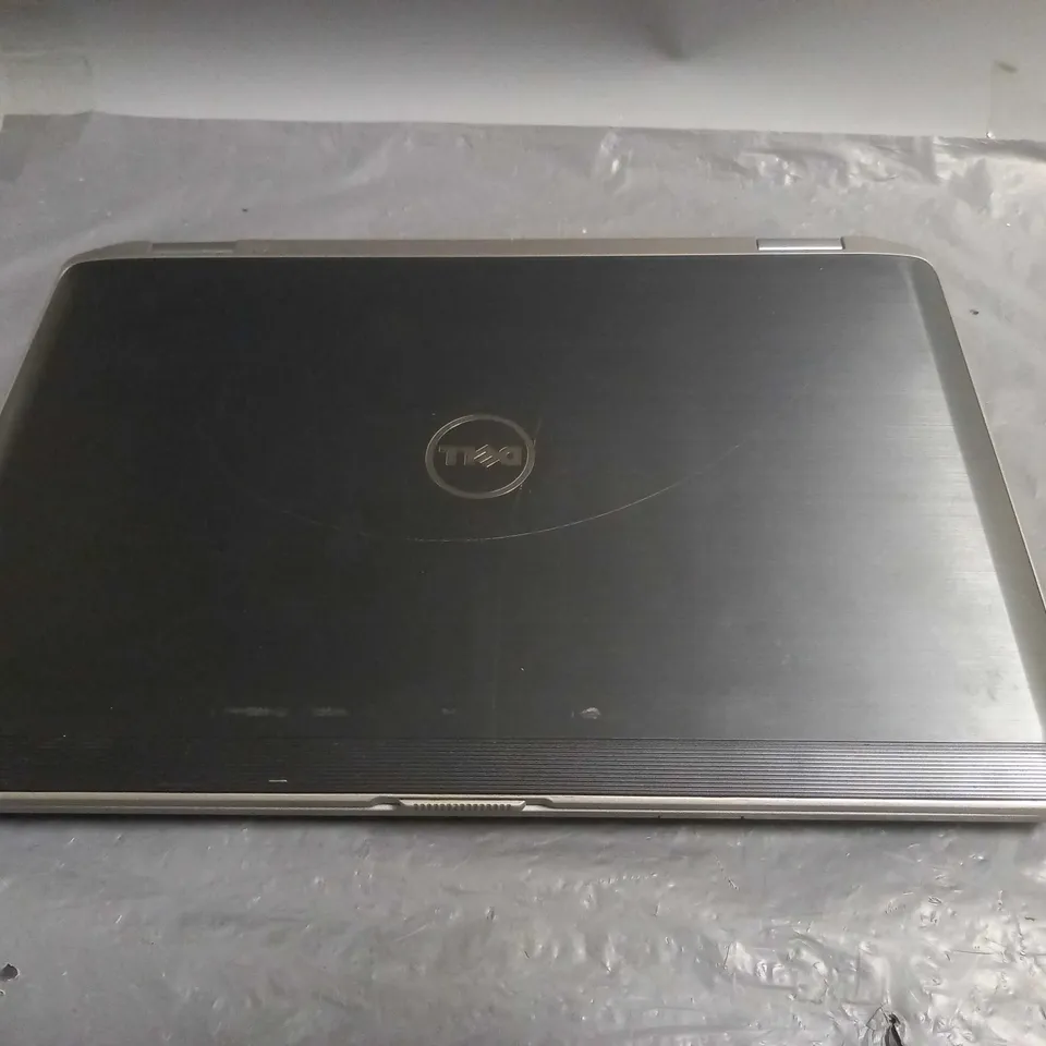 DELL LATITUDE CORE I-7 LAPTOP