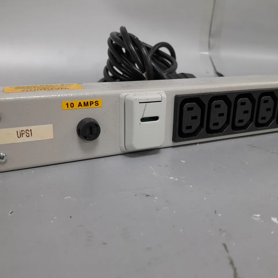 INTEGRATED UPS1 10 AMPS POWER SOCKETS