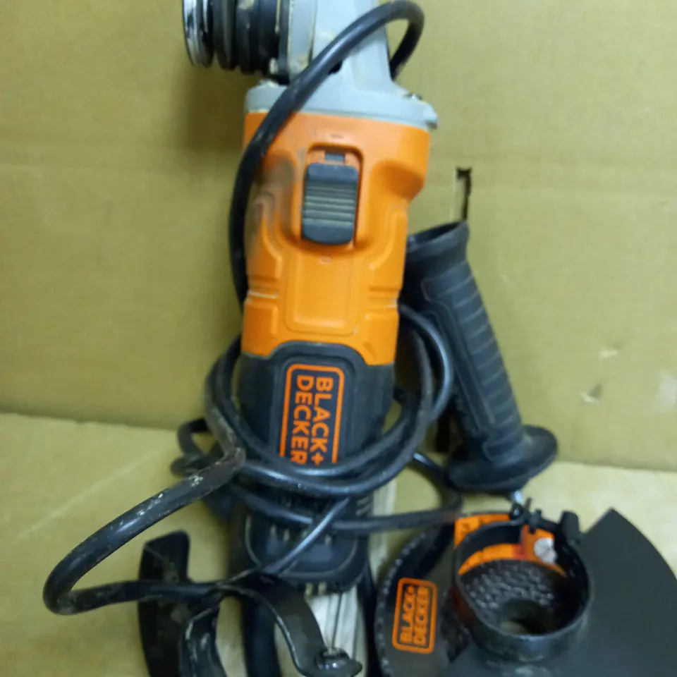 BLACK+DECKER BEG010A5-GB GRINDER