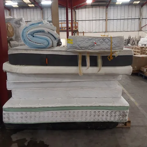 PALLET CONTAINING APPROXIMATELY 8 UNBAGGED MATTRESSES IN VARIOUS SIZES AND SPECS AND 1 MATTRESS TOPPER