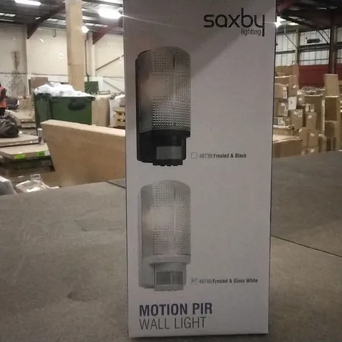 BOXED 1 LIGHT WALL PACK , GLOSS WHITE
