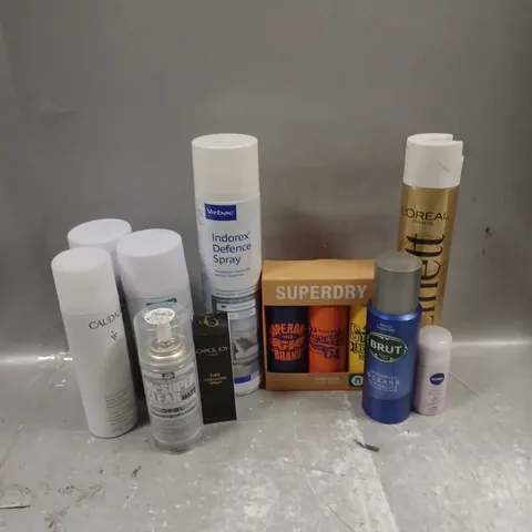 APPROXIMATELY 15 ASSORTED AEROSOLS TO INCLUDE - MR SUPER CLEAR MATT FINISHING SPRAY - SUPERDRY BODY SPRAY - CAROL JOY PURE COLLAGEN SPRAY - COLLECTION ONLY