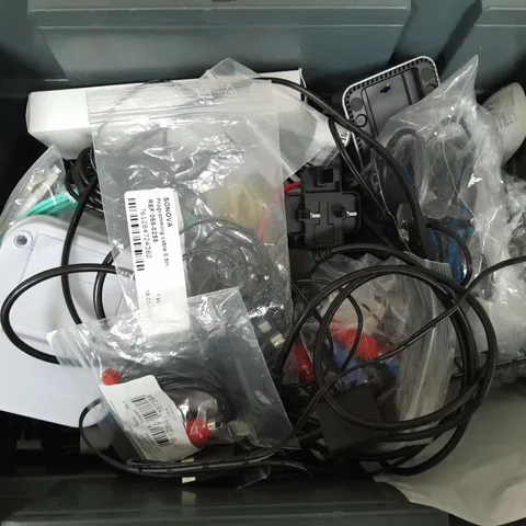 APPROXIMATELY 20 ASSORTED HOUSEHOLD ITEMS TOO INCLUDE CABLES AND WIRES , ETC