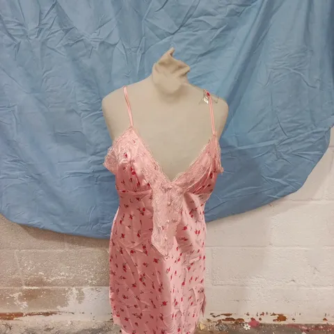 MISS SELFRIDGE PINK FLORAL LACE NIGHTDRESS 