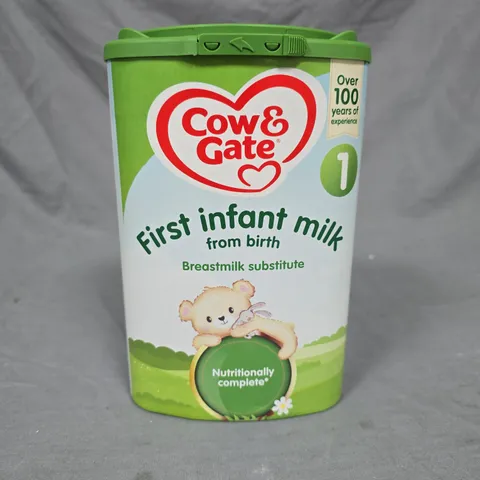 COW & GATE FIRST INFANT MILK BREASTMILK SUBSTITUTE - 1 800G