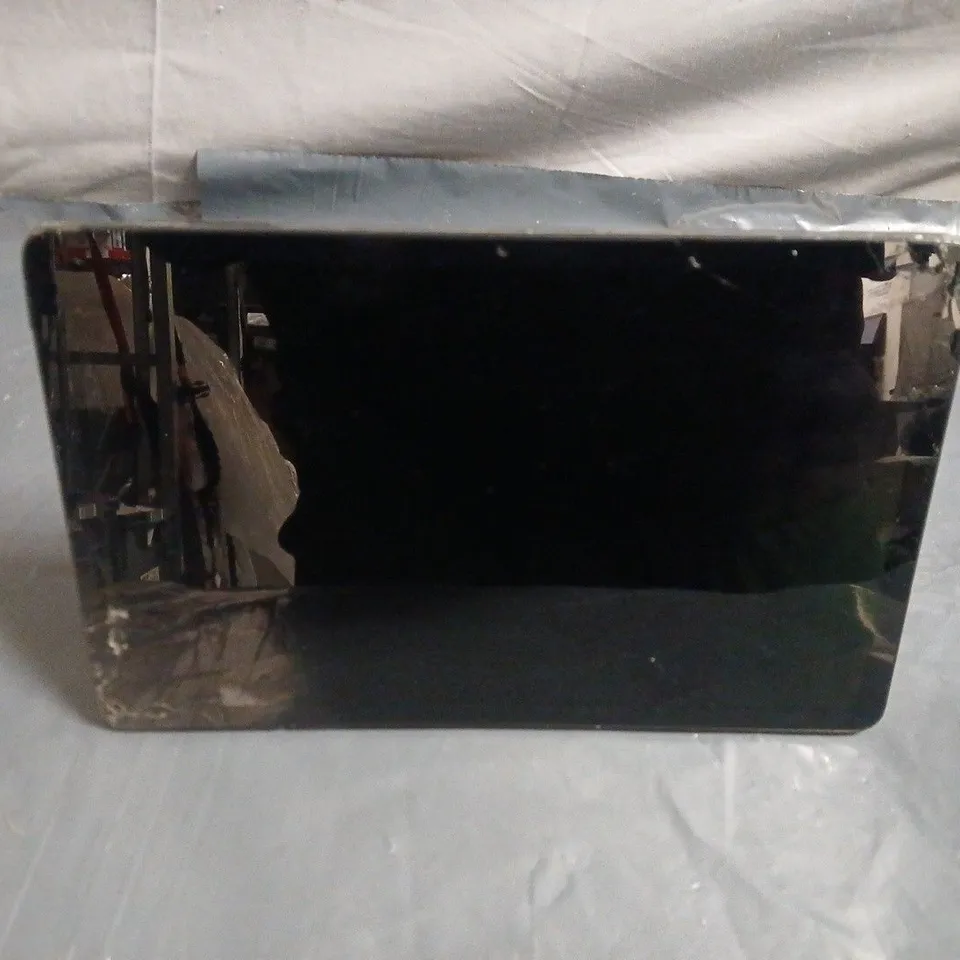 TCL TABLET – BLACK, CRACKED SCREEN