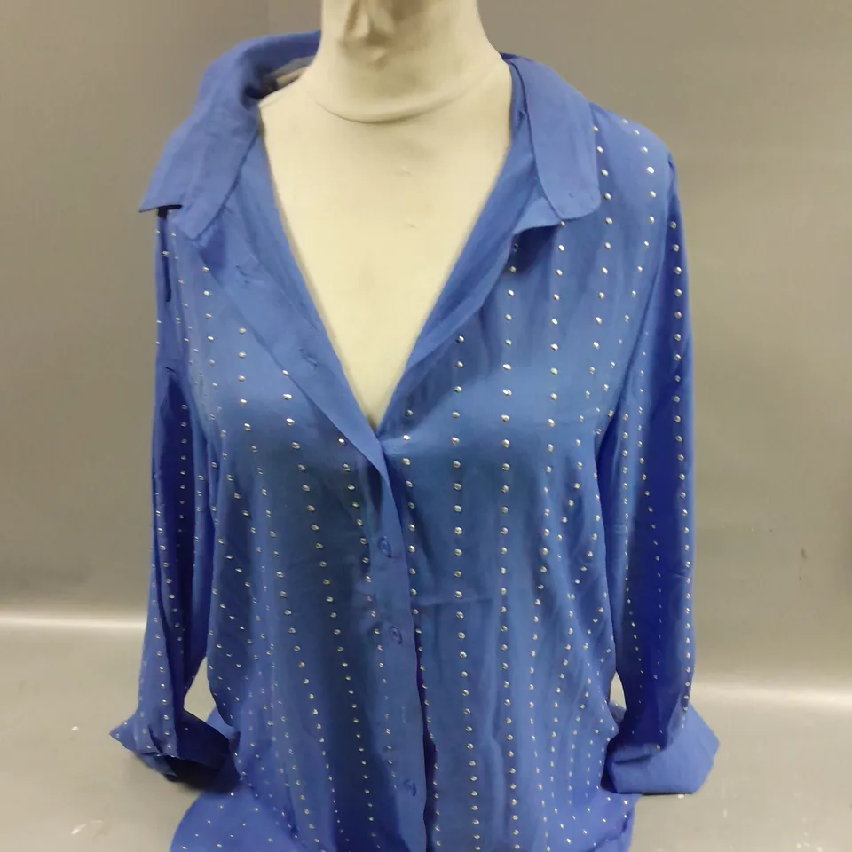 FRANK USHER STUDDED BUTTON SHIRT IN BLUE SIZE S/M