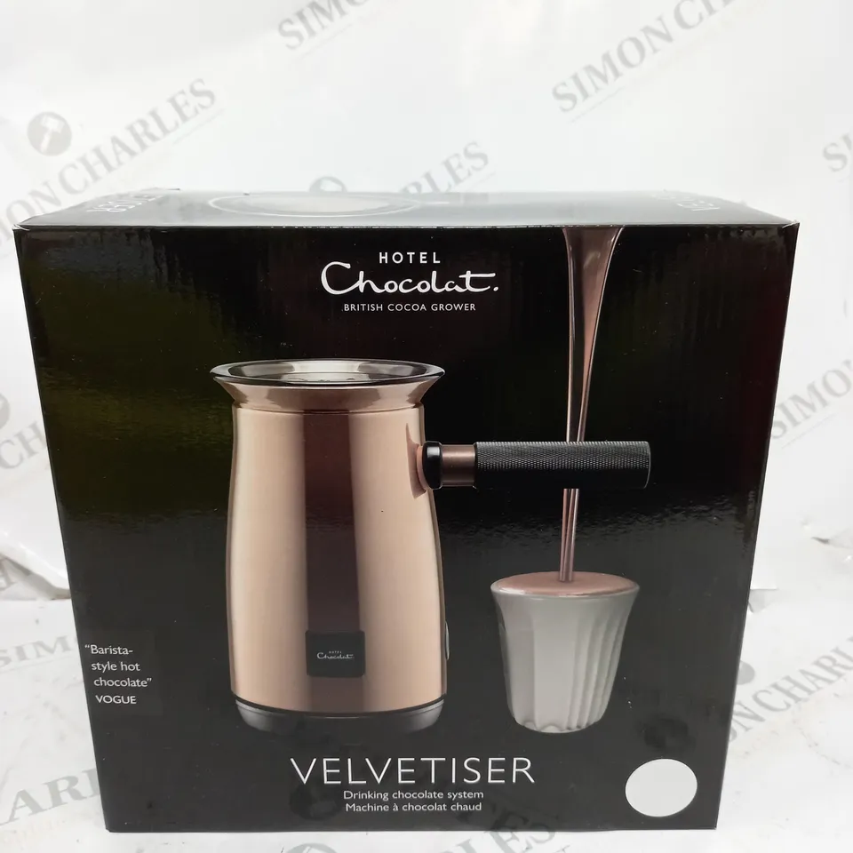 HOTEL CHOCOLAT VELVETISER IN WHITE  RRP £140