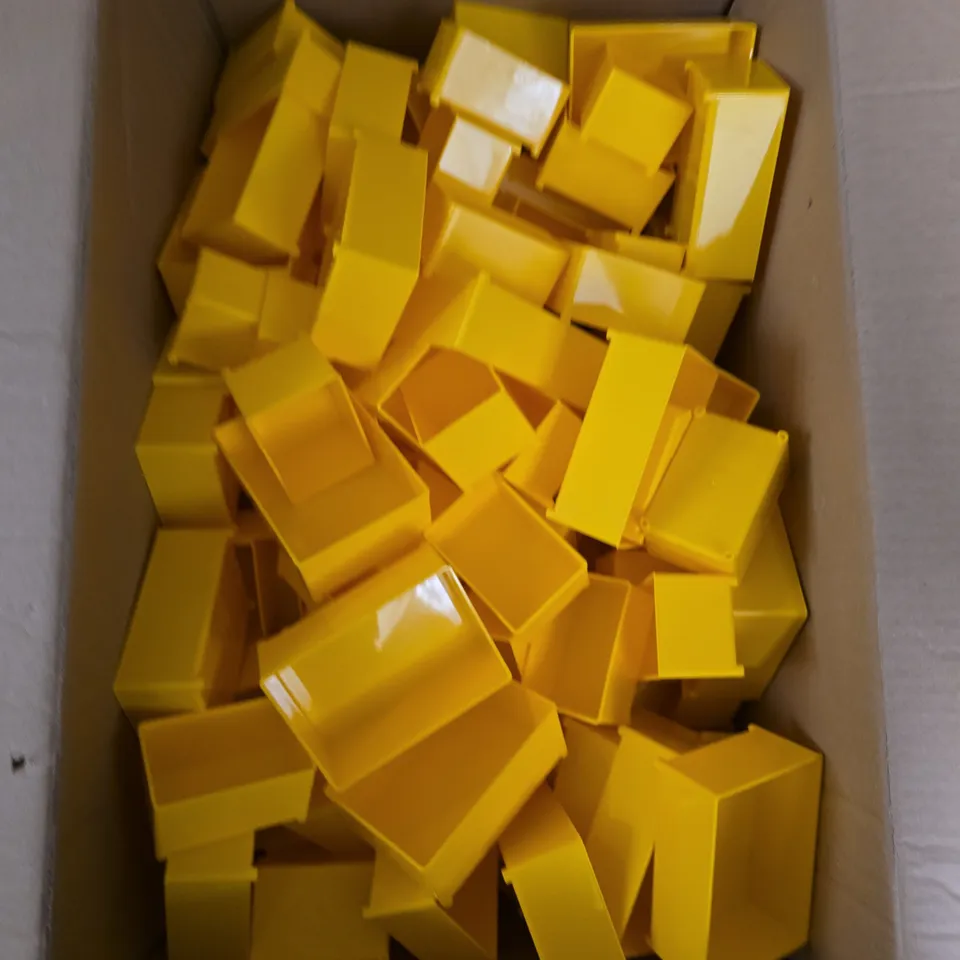 LARGE QUANTITY OF YELLOW PLASTIC STORAGE BOXES IN VARIOUS SIZES - COLLRCTION ONLY