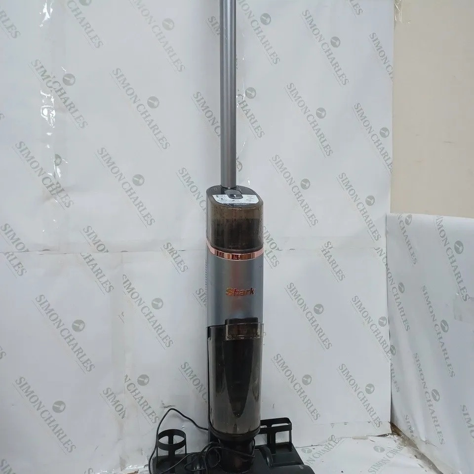 BOXED SHARK CORDLESS HYDROVAC 3-IN-1 HARD FLOOR CLEANING SYSTEM WD210UK 