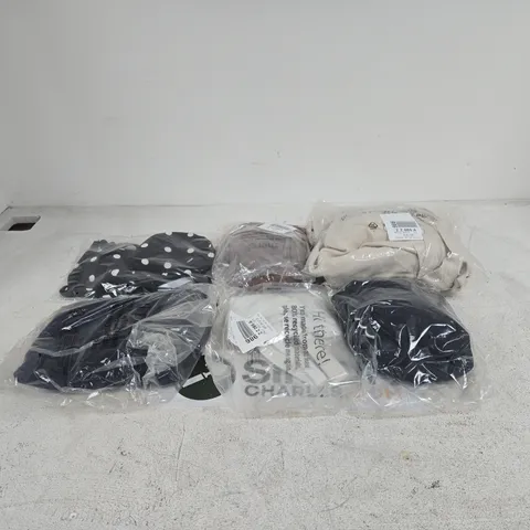 BOX OF APPROXIMATELY 20 ASSORTED CLOTHING ITEMS TO INCLUDE LASCANA ETC