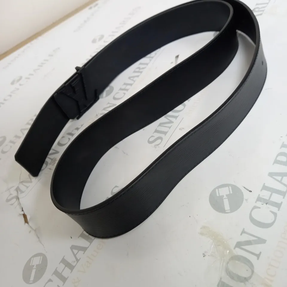 LOUIS VUITTON BLACK FAUX LEATHER BELT 