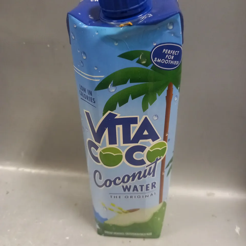 SIX BOTTLES OF VITA COCO COCONUT WATER THE ORIGINAL 1L