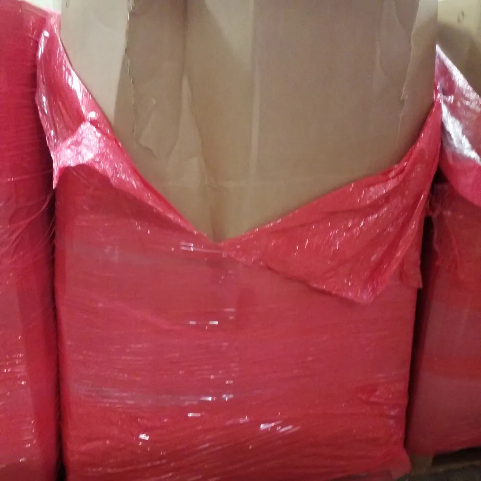 PALLET CONTAINING ASSORTED PRODUCTS INCLUDING FOLDABLE MATTRESS, PLAYPEN, PLAY MAT & OFFICE CHAIR