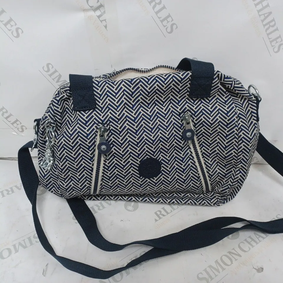 KIPLINGS SHOULDER BAG