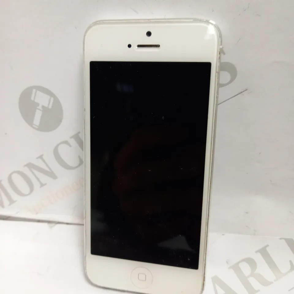 APPLE IPHONE 5 (A1429) SMARTPHONE 