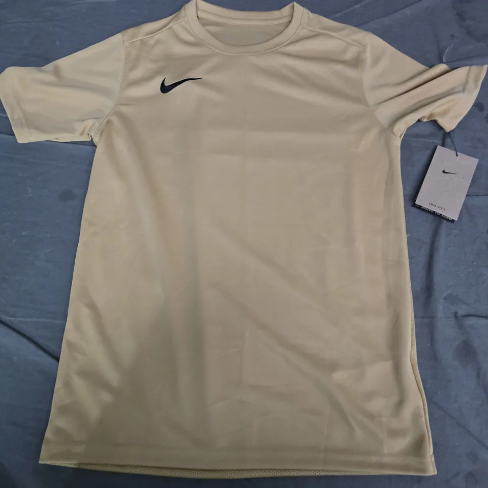 NIKE KIDS' T-SHIRT - BEIGE, SHORT SLEEVE WITH SWOOSH LOGO (TAG ATTACHED)