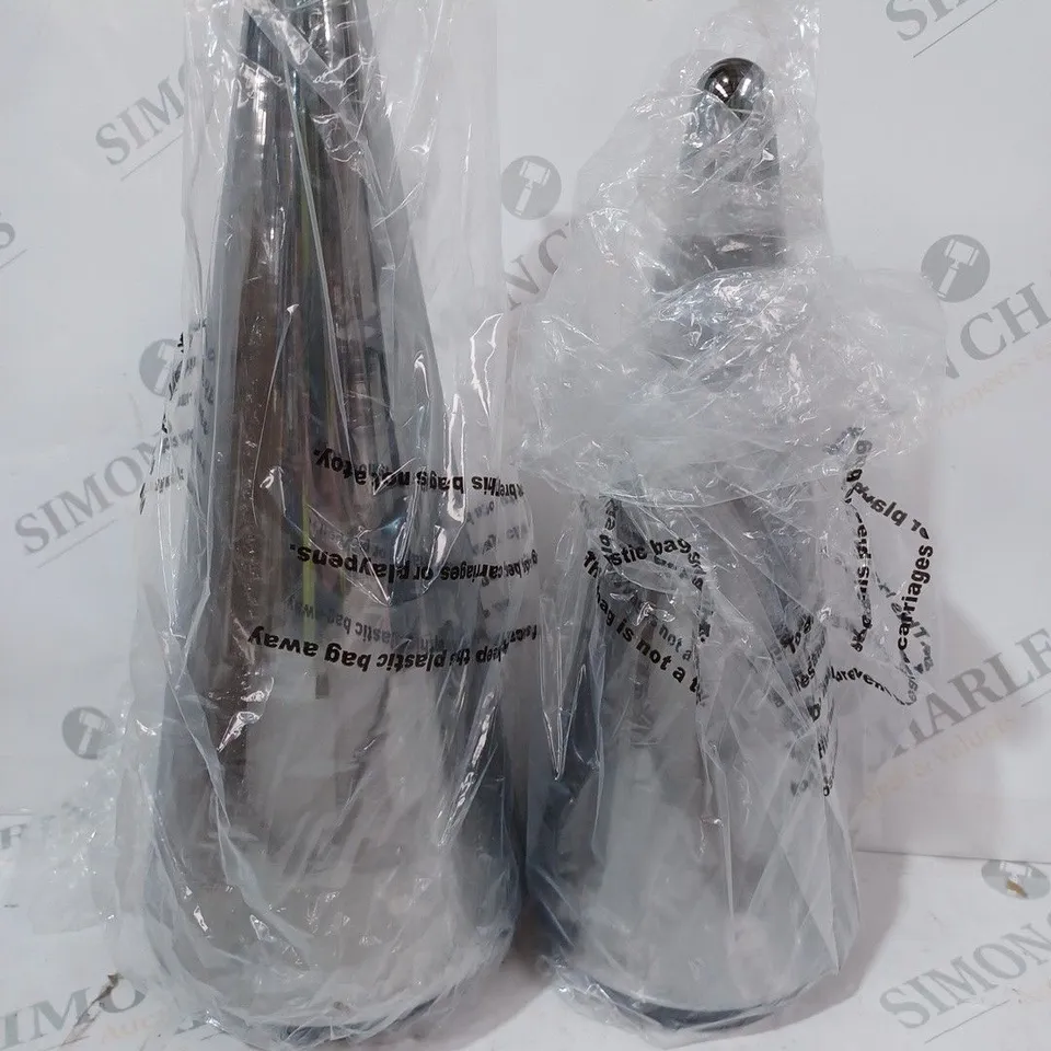 BOXED KELLY HOPPEN SET OF 2 INDOOR OUTDOOR PRELIT GLASS DECOR - REFLECTIVE CONES