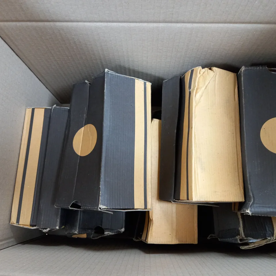 APPROXIMATELY 12 BOXED PAIRS OF KIDS TRAINERS IN COLOURS BLACK AND NAVY VARIOUS SIZES TO INCLUDE SIZEZ 27, 28