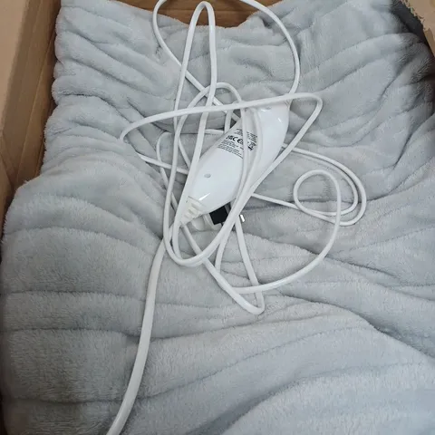 BOXED COZEE HOME VELVETSOFT HEATED THROW IN LIGHT GREY