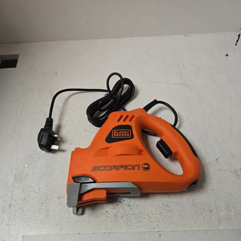 BLACK & DECKER KS890E SCORPION JIGSAW – 400W, 230V
