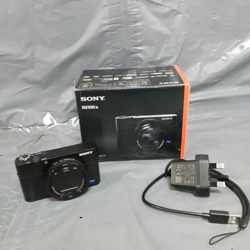 SONY CYBERSHOT DSC RX100M3 CAMERA RRP £479.99