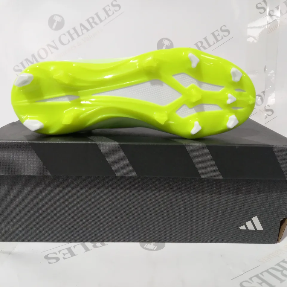 BOXED PAIR OF ADIDAS X CRAZYFAST.1 KIDS FOOTBALL BOOTS IN WHITE/NEON GREEN UK SIZE 1