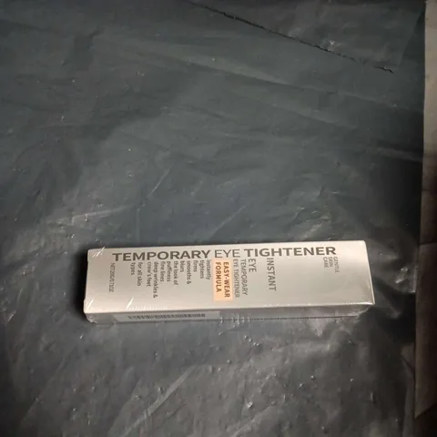 APPROXIMATELY 20 ASSORTED HEALTH AND BEAUTY ITEMS INCLUDING TEMPORARY EYE TIGHTENER , KOEC DEEP COLLAGEN AND THERMAL FORMING FALSE TEETH 