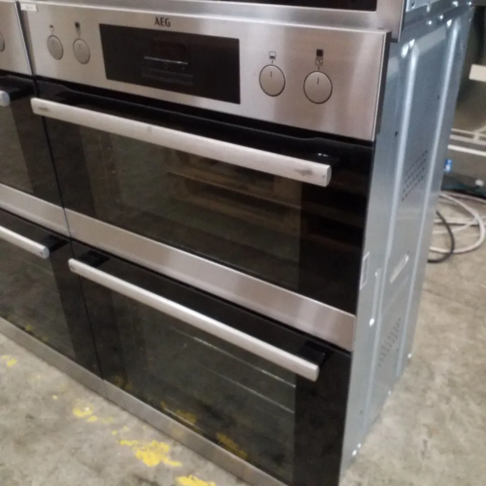 AEG DCB331010M BUILT IN ELECTRIC DOUBLE OVEN