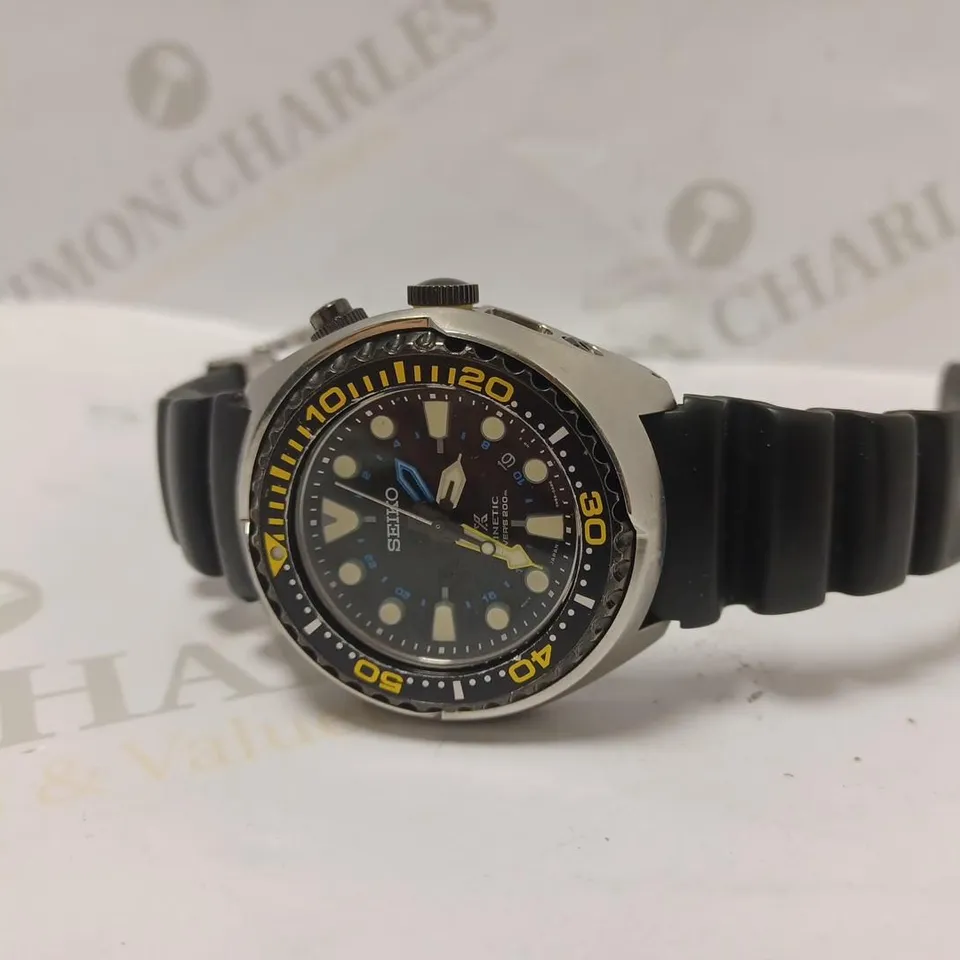 SEIKO KINETIC GMT SUN021 5M85-0AB0 DIVER 200M WATCH