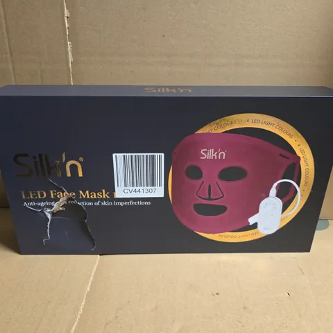 BOXED SILK'N LED FACE MASK