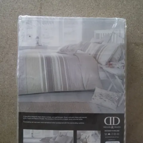 BRAND NEW DREAMS & DRAPES PALMOUTH GREEN KINGSIZE DUVET SET