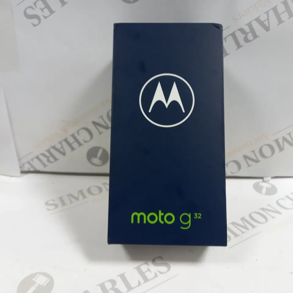 BOXED MOTO G32