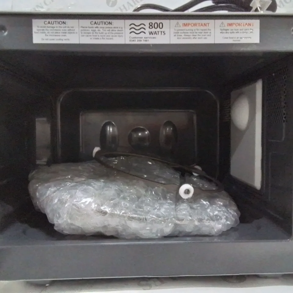 BOXED RUSSELL HOBBS MICROWAVE OVEN 
