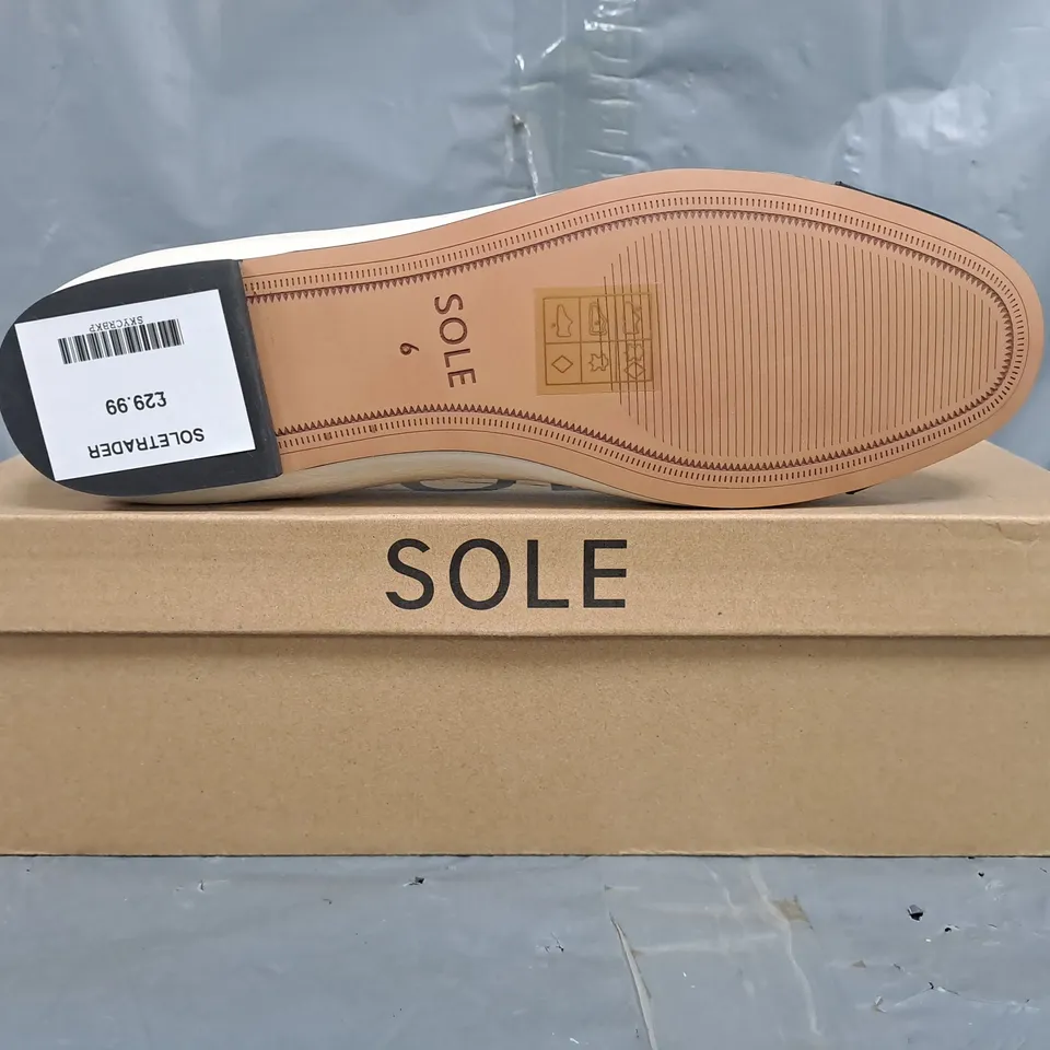 BOXED PAIR OF SOLE SLIP-ON SHOES IN WHITE/BLACK SIZE UK 6