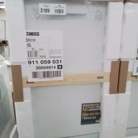 ZANUSSI SLIMLINE FREESTANDING 9 PLACE DISHWASHER Model ZSFN121W1