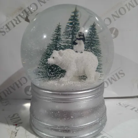BOXED SANTA EXPRESS CHRISTMAS CHARACTER MUSICAL WATER SPINNER