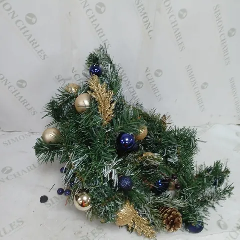 HOME REFLECTIONS PRE-LIT EMBELLISHED GARLAND - NAVY & CHAMPAGNE