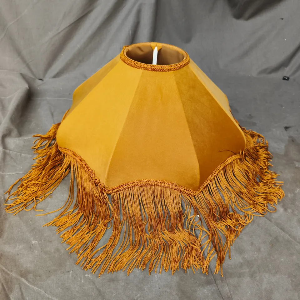 M&S HOME FRINGED VELVET LAMPSHADE – 40CM DIAMETER (MODEL 2235L)