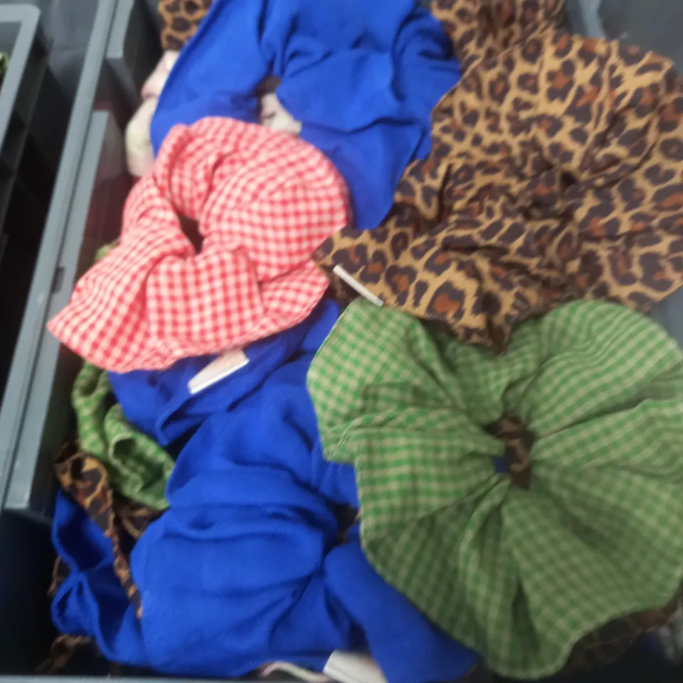 LARGE QUANTITY OF HAIR SCRUNCHIES ASSORTED SIZES AND COLOURS