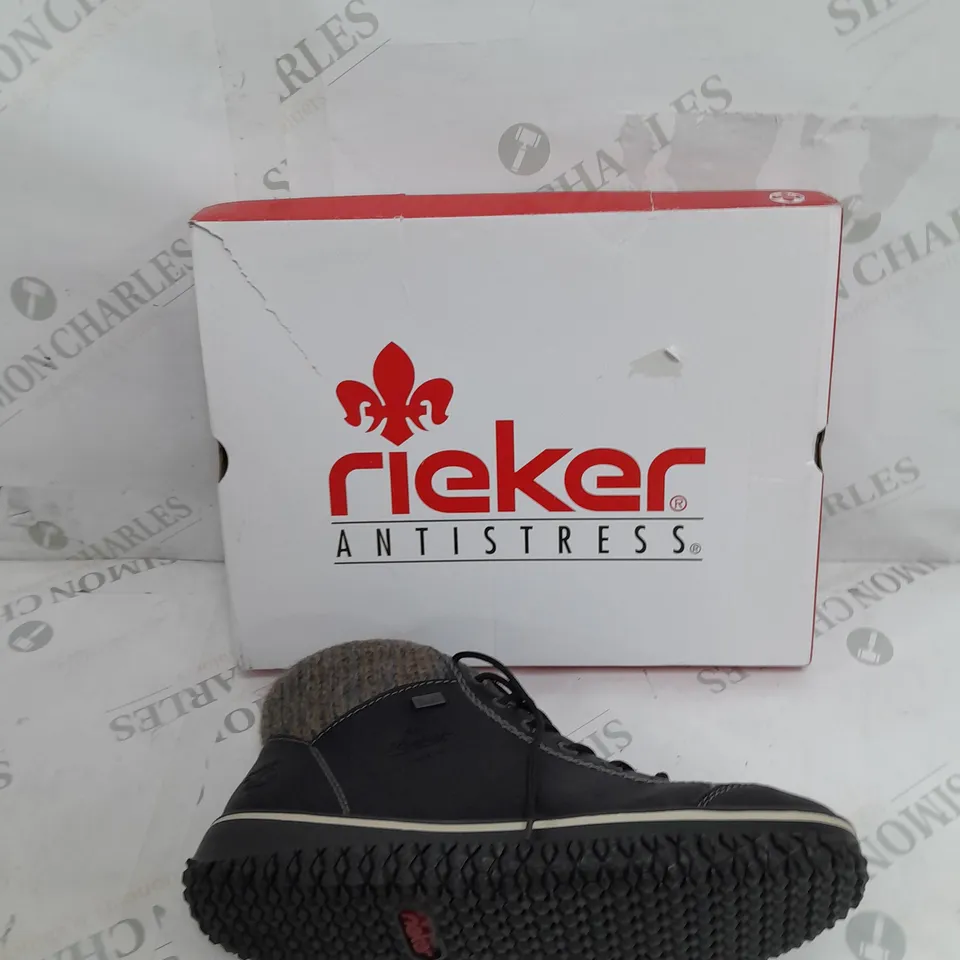 BOXED PAIR OF RIEKER LACE UP BOOTS IN BLACK SIZE 7.5