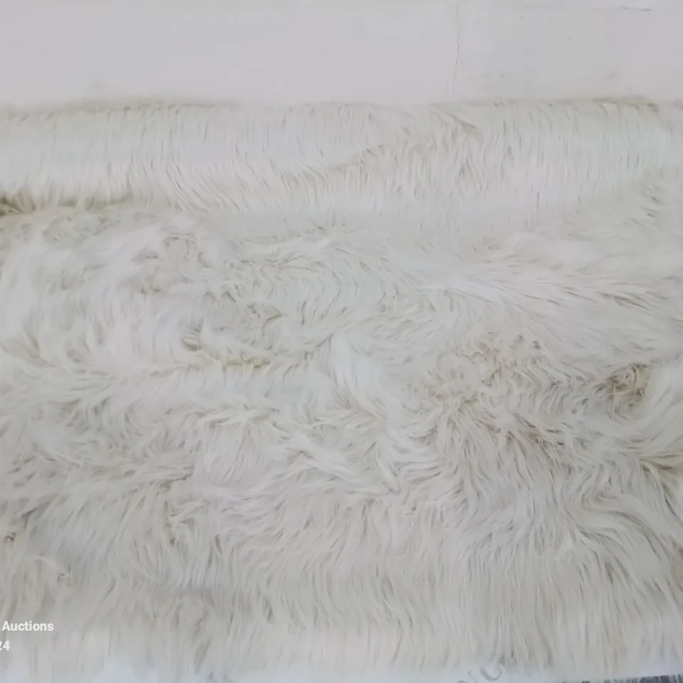 BRAND NEW PACO HOME 960 CREAM PLAYA 120X170CM SHAGGY RUG