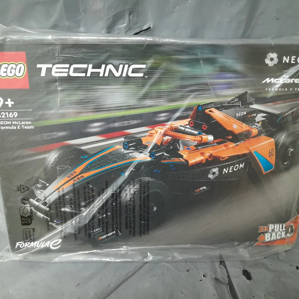 BOXED LEGO TECHNIC NEOM MCLAREN FORMULA E RACE CAR 42169