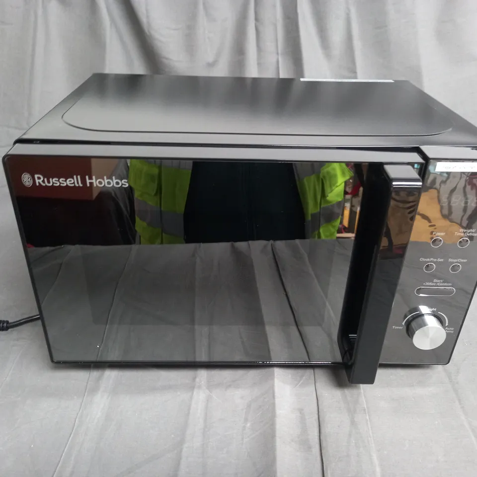 RUSSELL HOBBS COMPACT BLACK DIGITAL MICROWAVE 