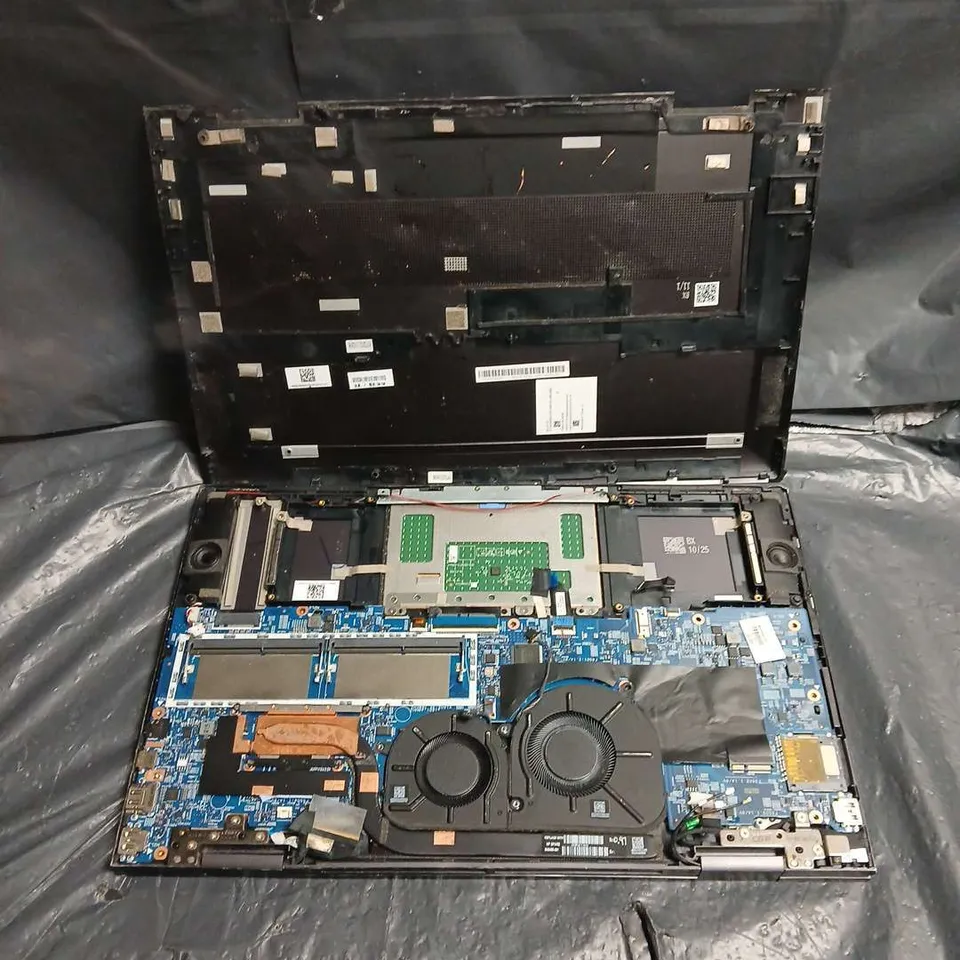 HP ENVY X360 CONVERTIBLE LAPTOP 15-EU050LA