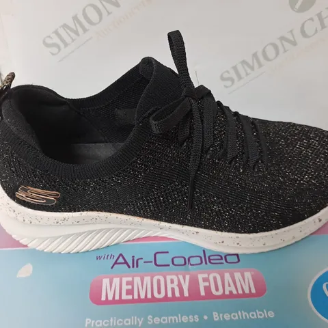 SKECHERS AIR COOLED TRAINERS BOXED, GOLD BLACK GLITTER SIZE 5