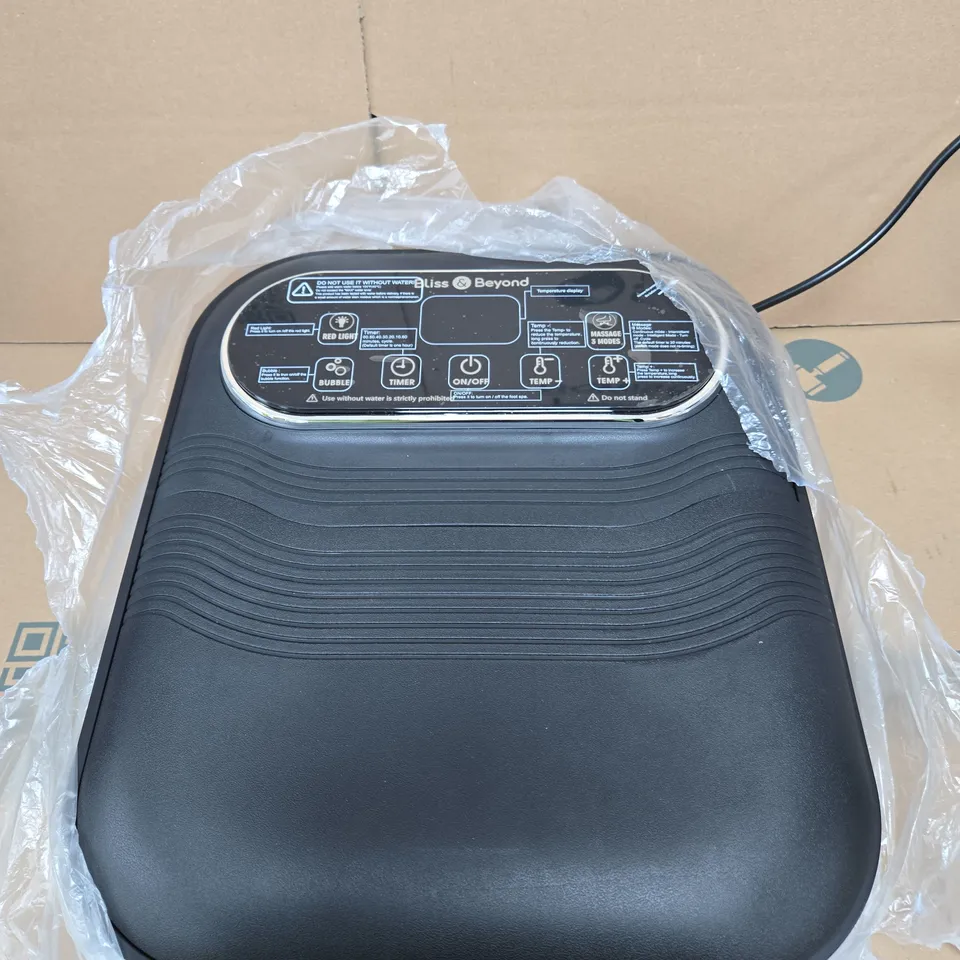 BLISS & BEYOND FOLDABLE FOOT SPA – BOXED