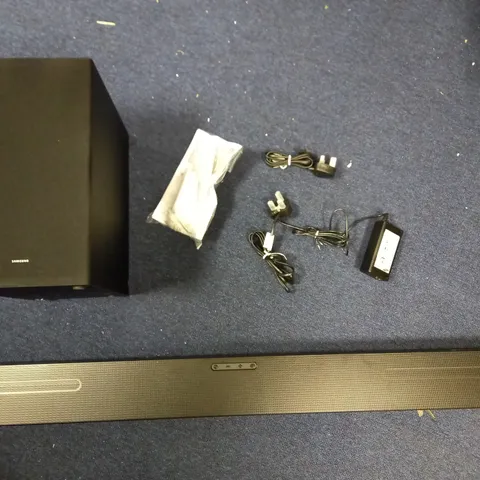 SAMSUNG Q SYMPHONY Q600B 3.1.2CH CINEMATIC DOLBY ATMOS AND DTS:X SOUNDBAR WITH SUBWOOFER