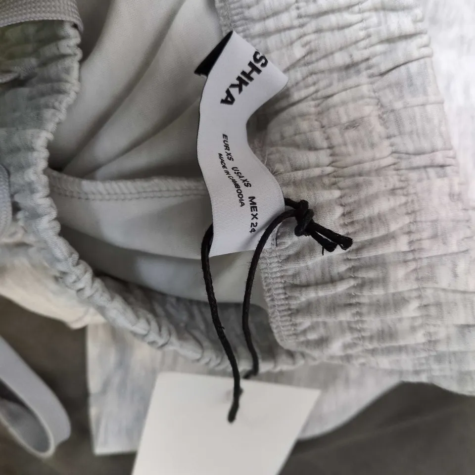 BERSHKA LIGHT GREY JOGGERS WITH DRAWSTRING WAIST